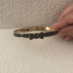 KATE SPADE BOW BANGLE